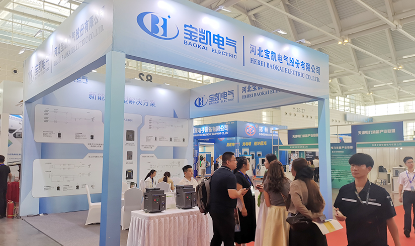 暴击行业天花板！jinnianhui今年会电气硬核技术亮相天津清洁能源展，引央视记者及能源产业巨头现场“挖宝”